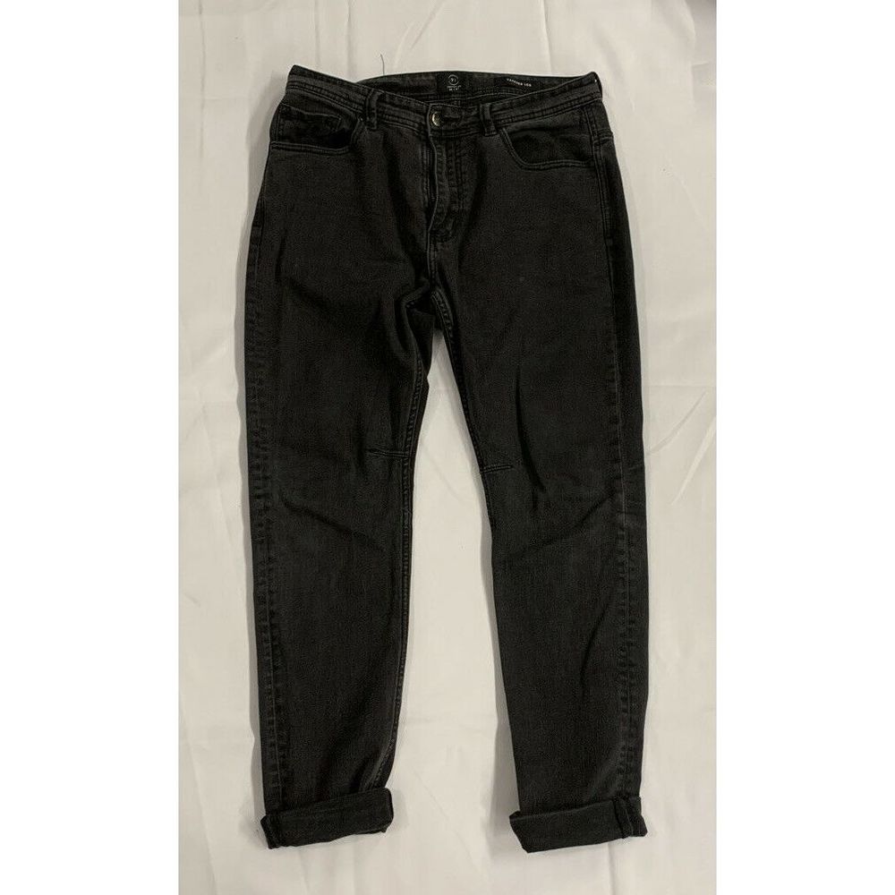 EST: Nineteen 91 Cotton On Tapered Leg Black Jeans